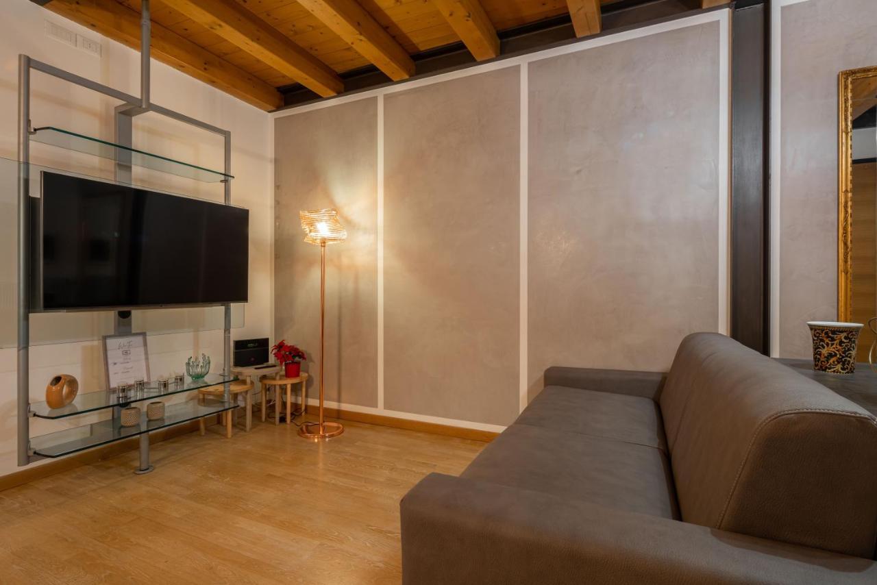 Venezia-Suite HemingwayA Pochi Passi Outlet Noventa di Piave Dış mekan fotoğraf